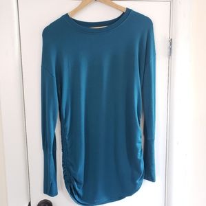 Athleta Long Sleeve, teal, size small